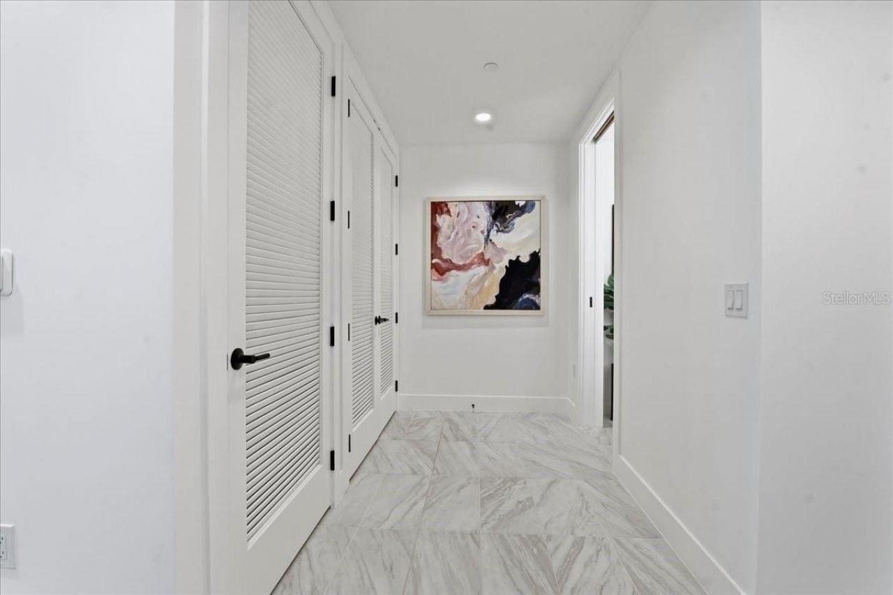 777 3rd Avenue N, Unit 1202, Saint Petersburg, FL 33701 Photo