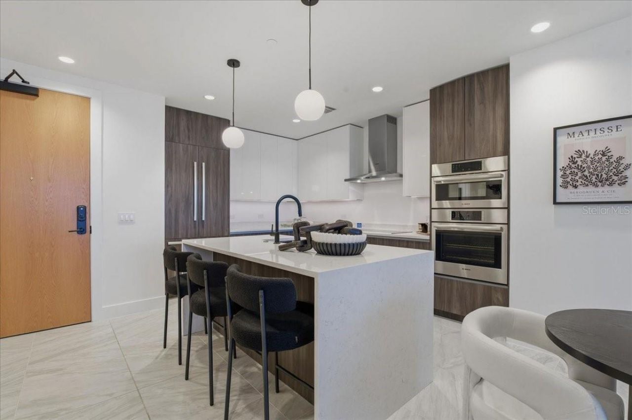 777 3rd Avenue N, Unit 1202, Saint Petersburg, FL 33701 Photo