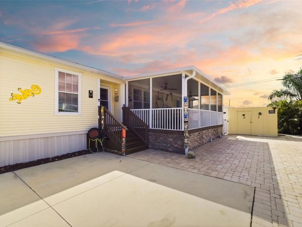 812 50TH AVENUE TERRACE W, BRADENTON, FL 34207