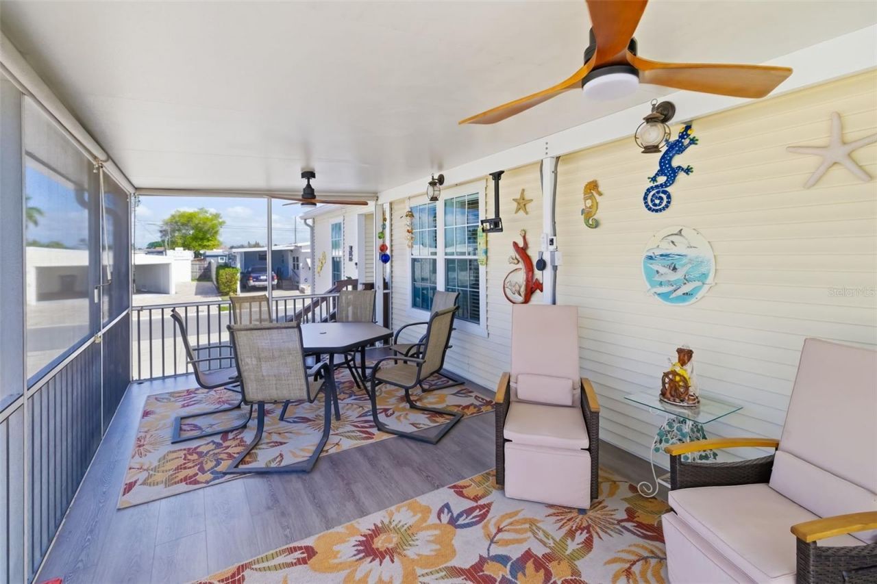 812 50th Avenue Terrace W, Bradenton, FL 34207 Photo