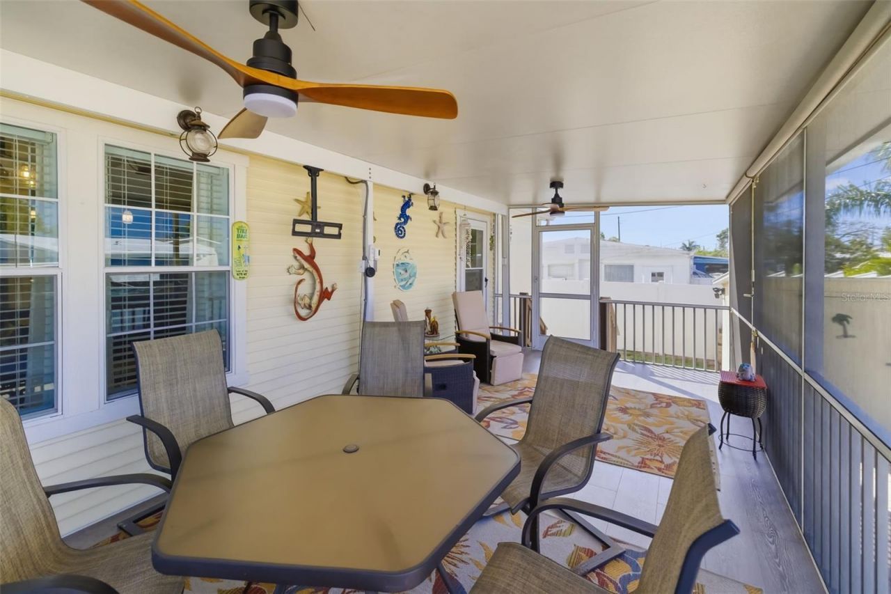 812 50th Avenue Terrace W, Bradenton, FL 34207 Photo