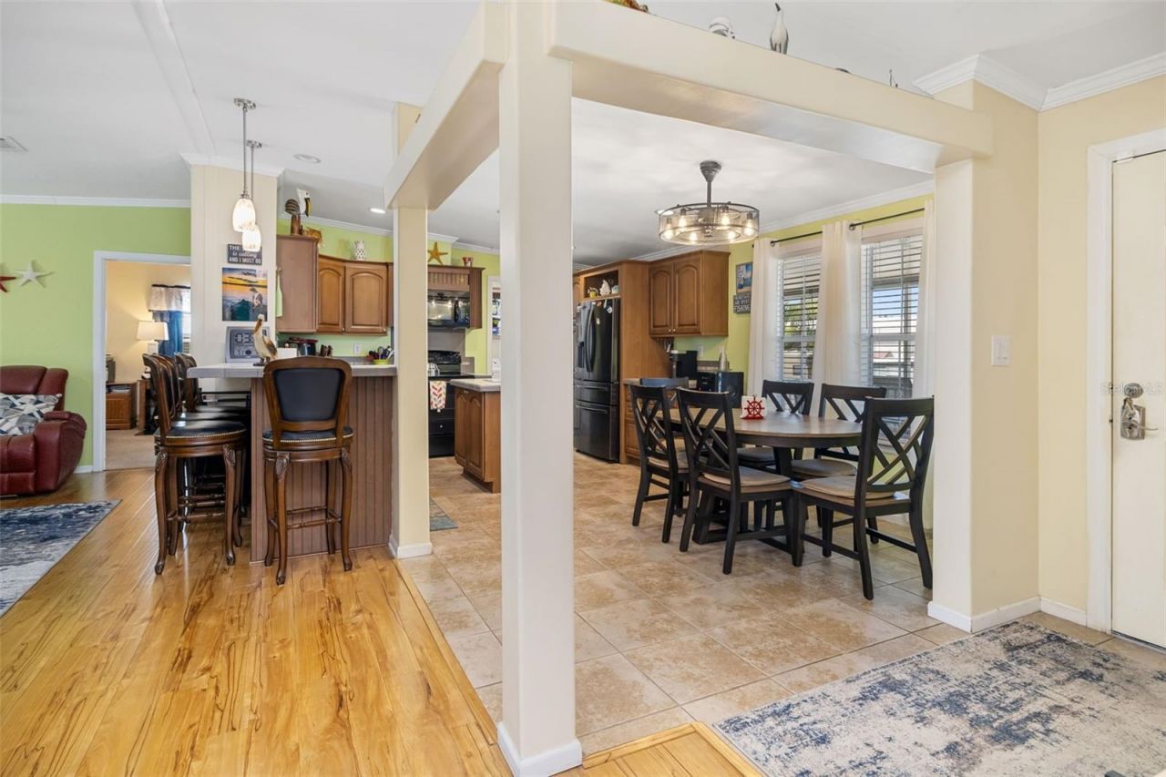 812 50th Avenue Terrace W, Bradenton, FL 34207 Photo