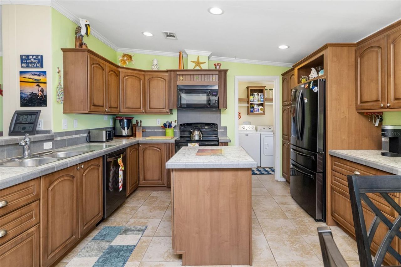 812 50th Avenue Terrace W, Bradenton, FL 34207 Photo