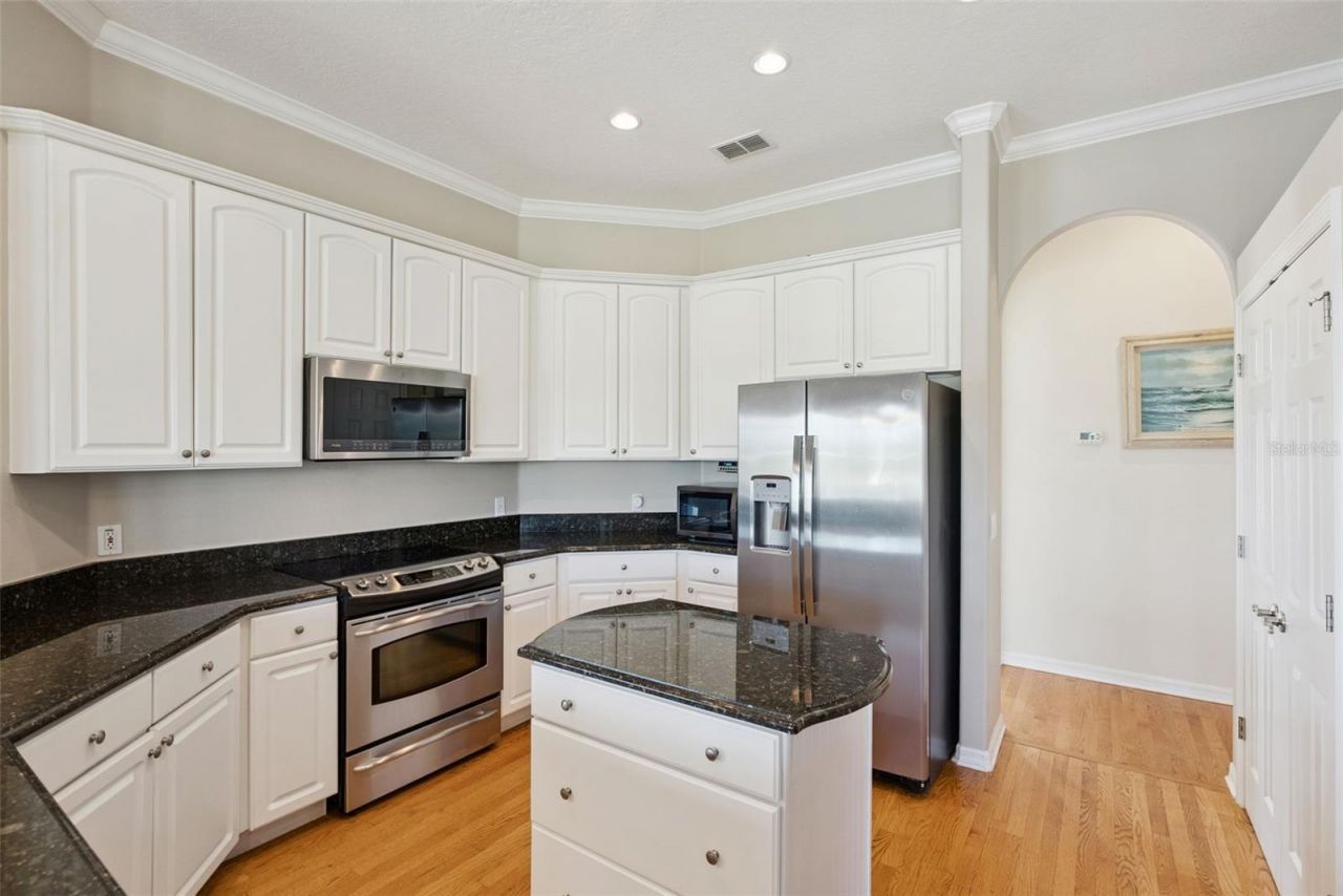 407 Majestic Oak Drive, Apopka, FL 32712 Photo