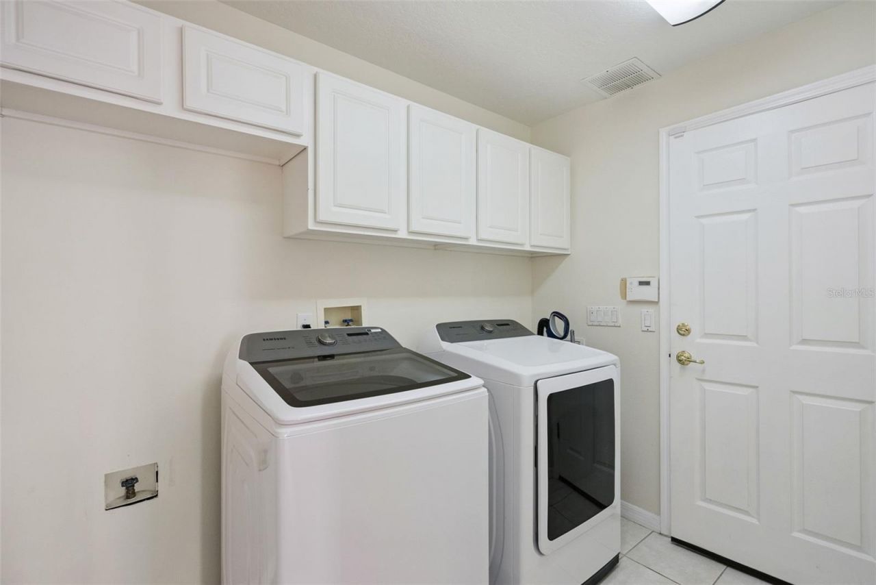 407 Majestic Oak Drive, Apopka, FL 32712 Photo