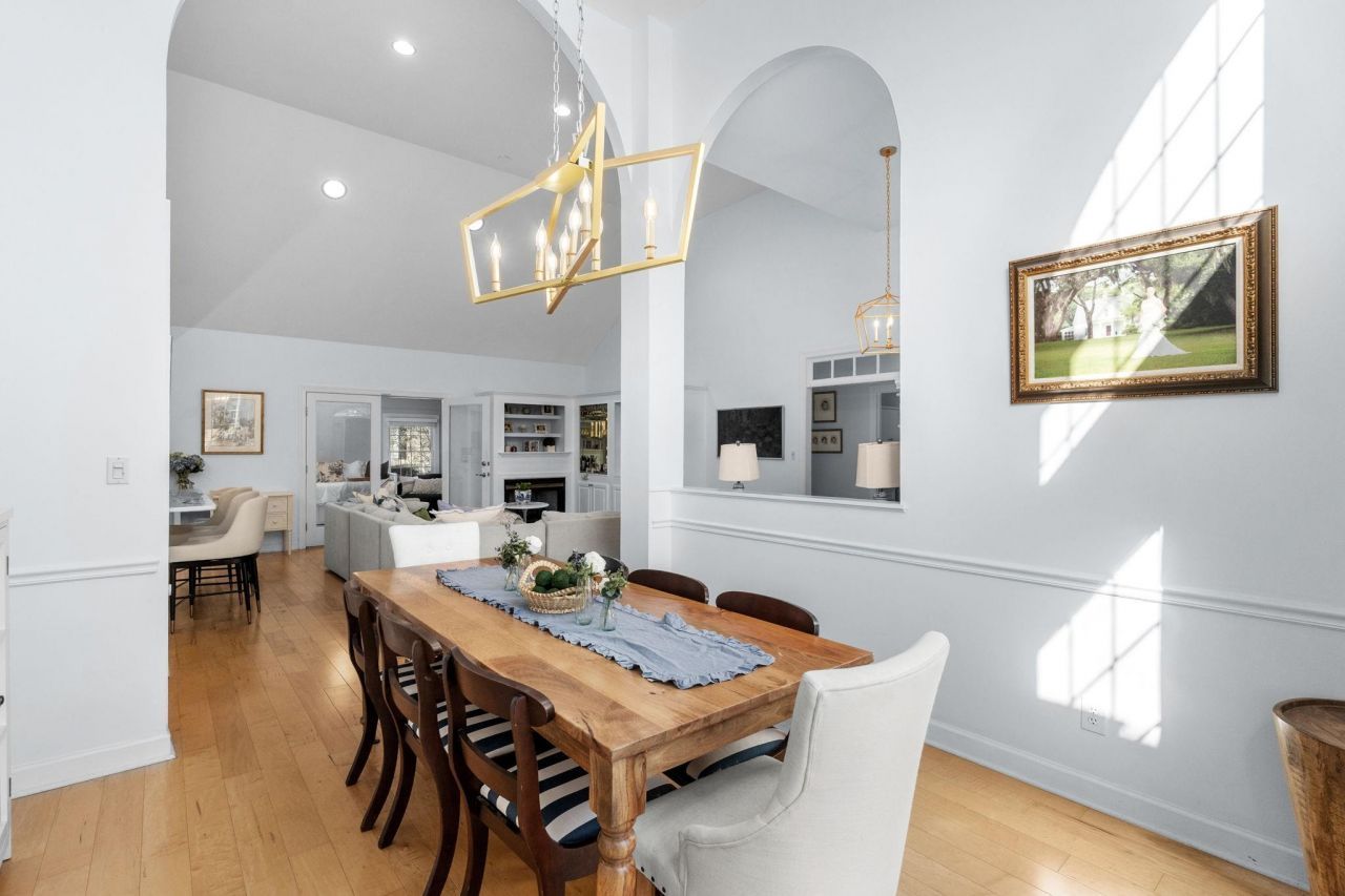 4955 Fulton Pl. Photo 11