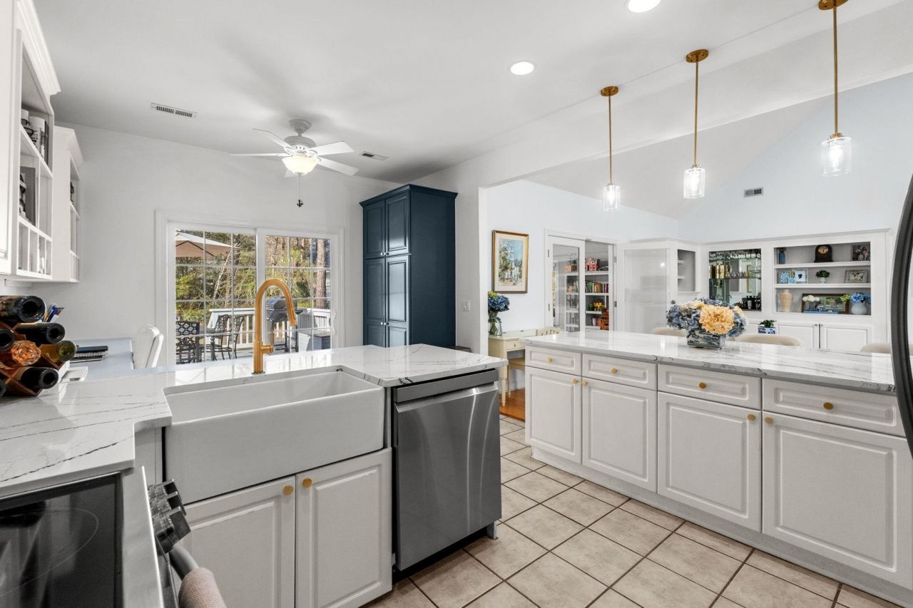 4955 Fulton Pl. Photo 16