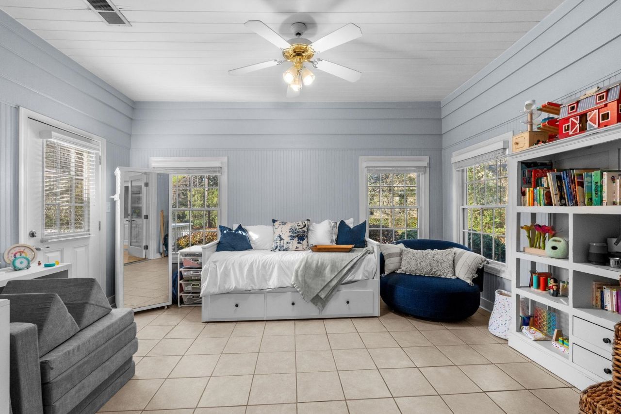 4955 Fulton Pl. Photo 19