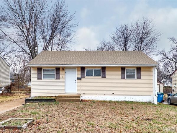 419 Cameron Road , Riverview, MO 63137