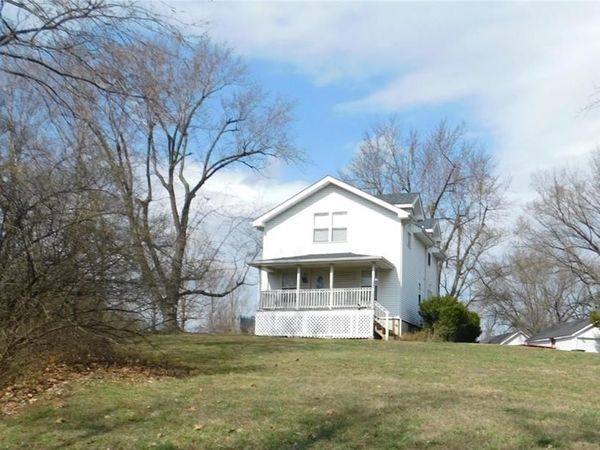 397 Whispering Forest Lane, Pacific, MO 63069