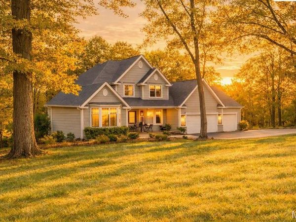 364 Whispering Forest Lane, Pacific, MO 63069