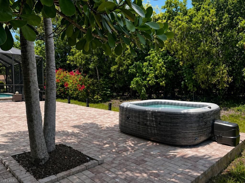 10061 Hidden Pines Ln, Bonita Springs, FL 34135 Photo
