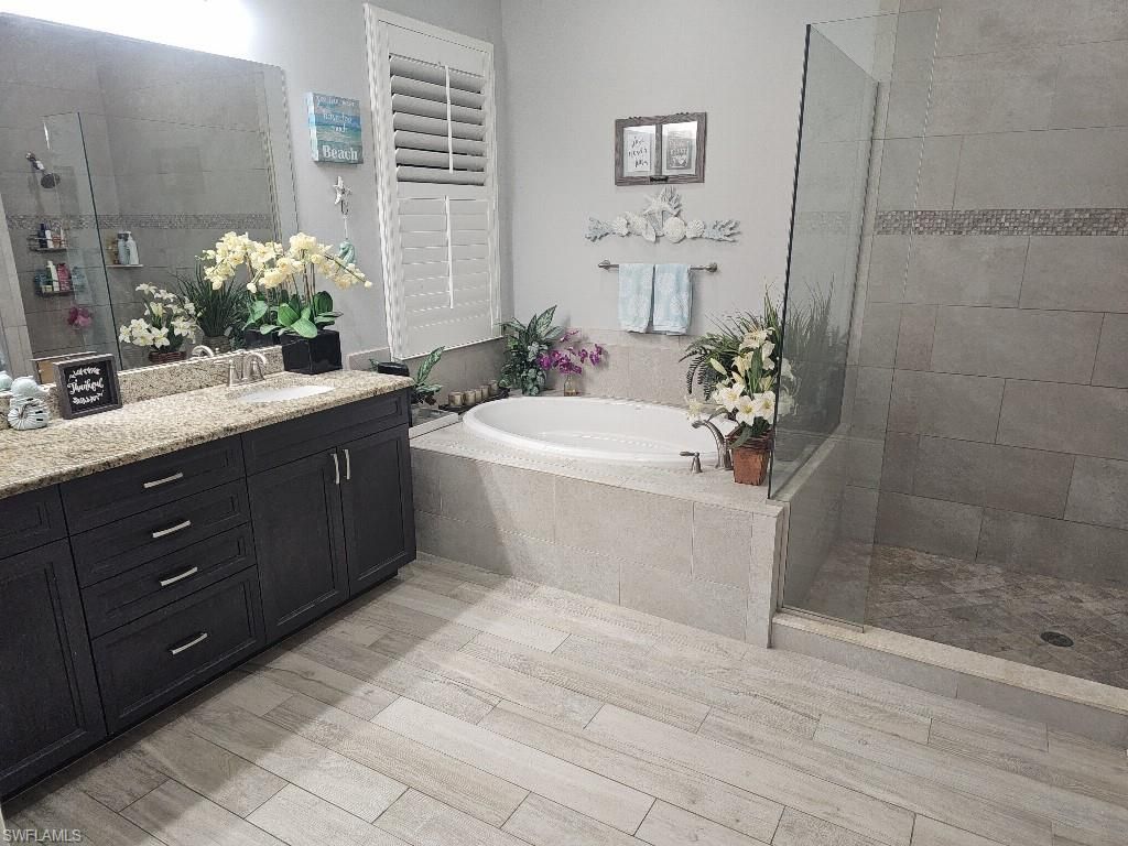 10061 Hidden Pines Ln , Bonita Springs, FL 34135 Photo