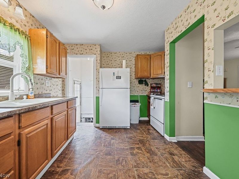 1235 Elm Street, Sebring, OH 44672 Photo 7