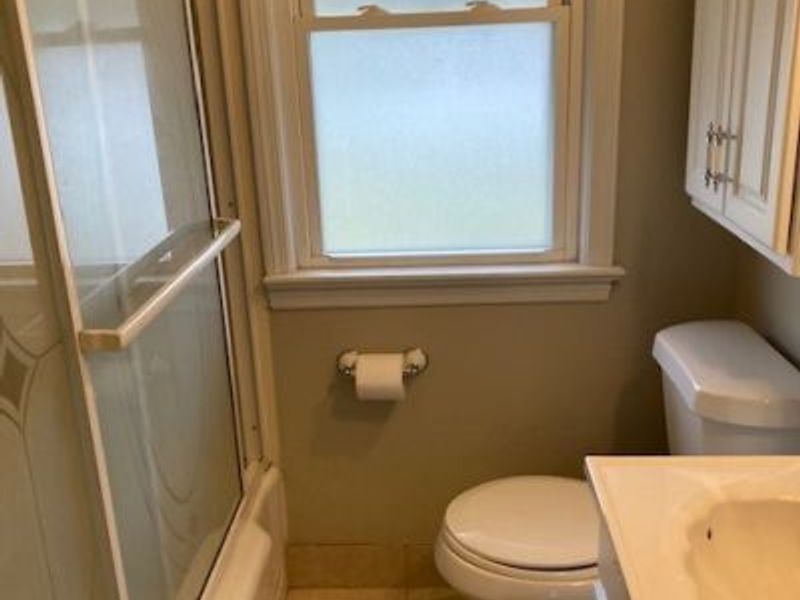 3001 Marmore Avenue, Parma, OH 44134 Photo 8