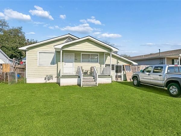 721 LINDEN Street , Metairie, LA 70003