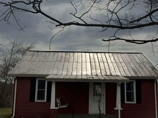 763 Wheeler Road , Fountain Run, KY 42133