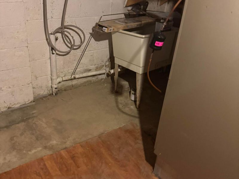 4852 Snowbird Circle, Unit 13B, Columbus, OH 43229 Photo 35