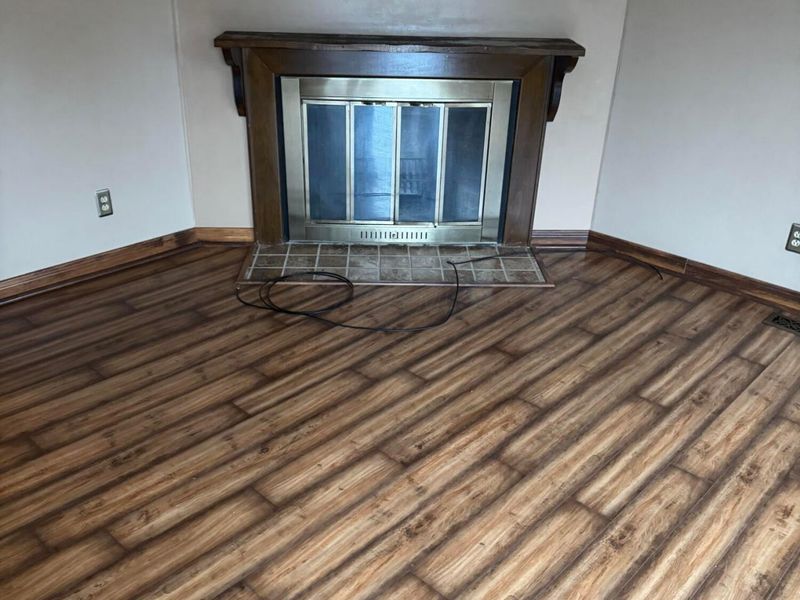 4852 Snowbird Circle, Unit 13B, Columbus, OH 43229 Photo 6