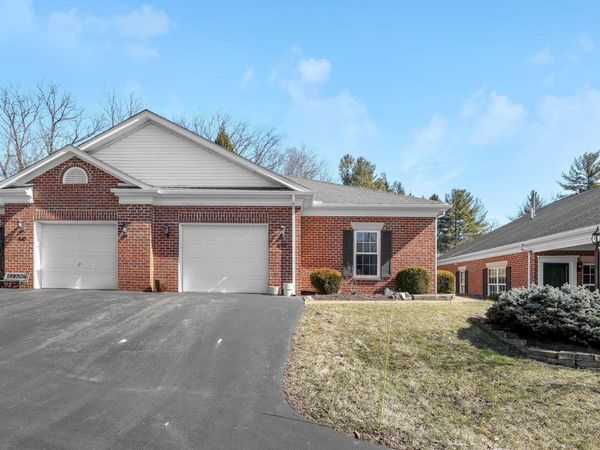 850 W Maple Street, Granville, OH 43023