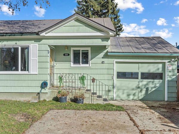 304 N 3rd E St, Chewelah, WA 99109