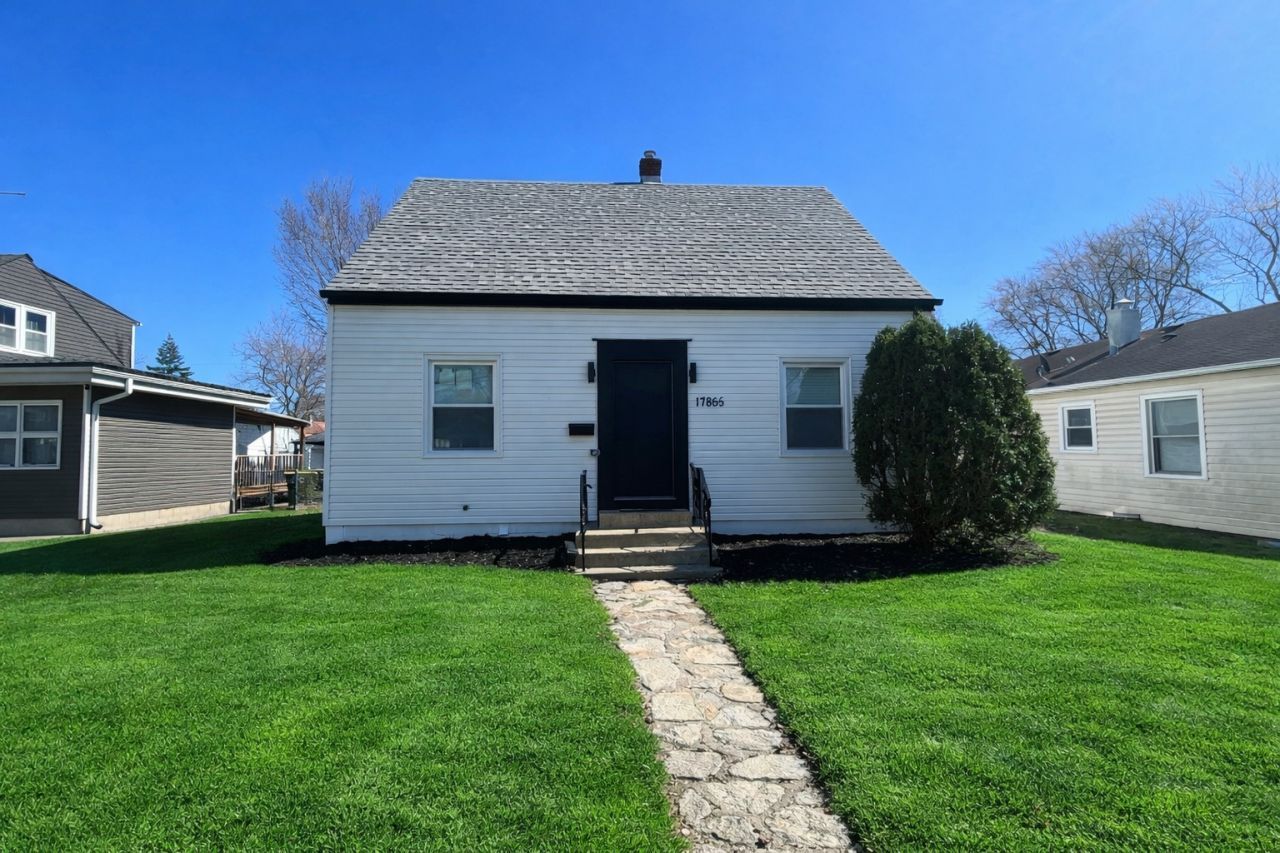 17855 Walter Street, Lansing, IL 60438 Main Photo