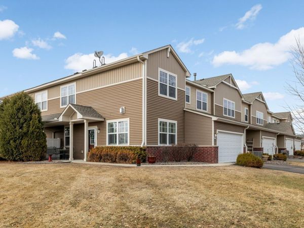 1601 Sumac Circle, Unit D, Carver, MN 55315