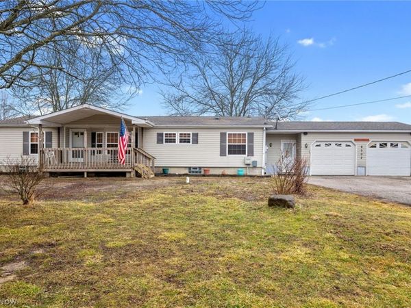 6502 N Park Avenue , Bristolville, OH 44402