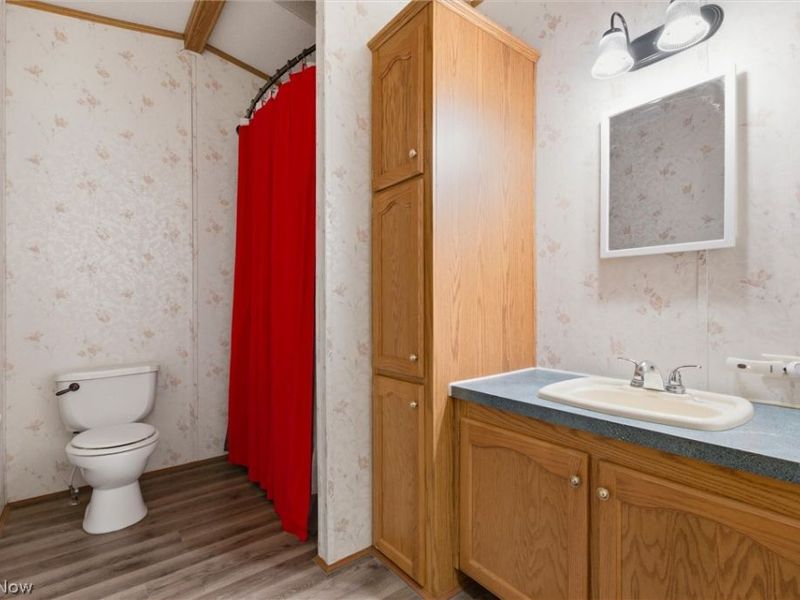 6502 N Park Avenue, Bristolville, OH 44402 Photo 17