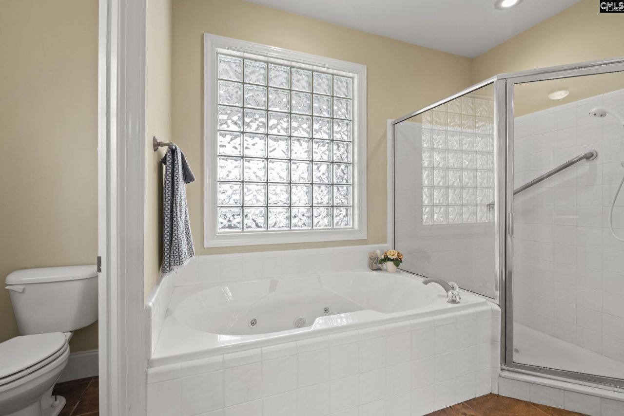 619 Barr Rd  Photo 18