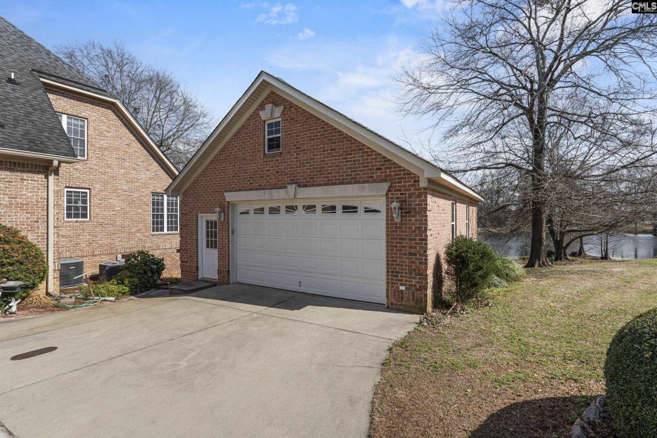 619 Barr Rd  Photo 44