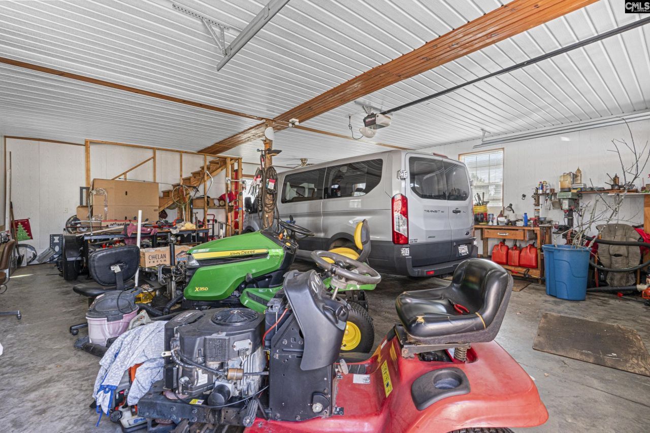 619 Barr Rd  Photo 45