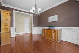 619 Barr Rd  photo 4