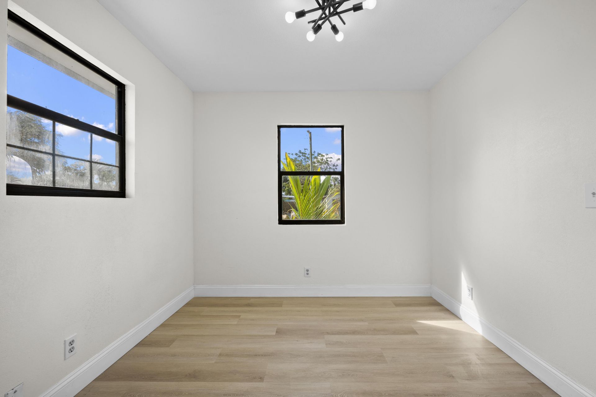 1244 W 25th Street, Riviera Beach, FL 33404 Photo