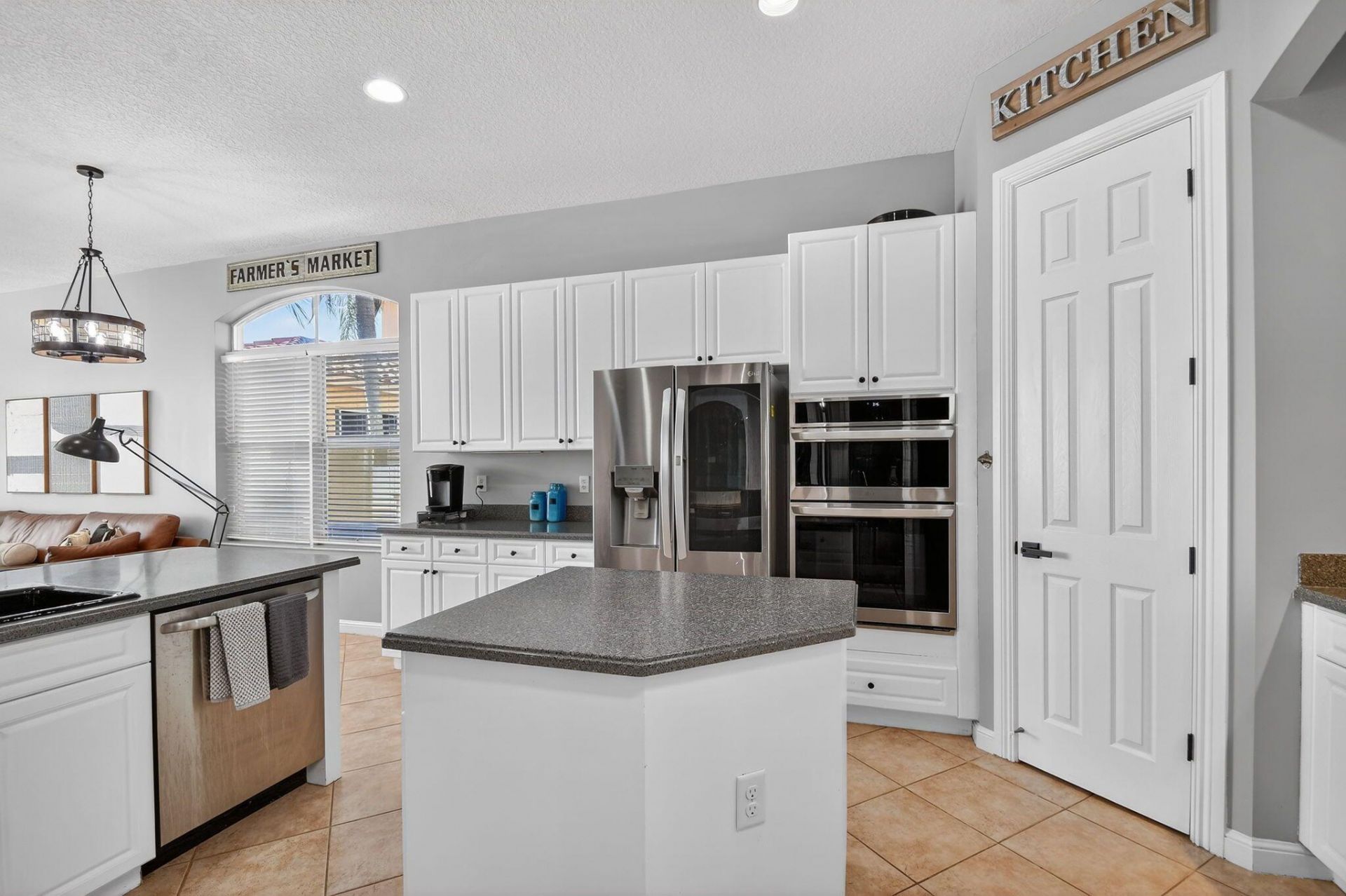 6647 Houlton Circle, Lake Worth, FL 33467 Photo