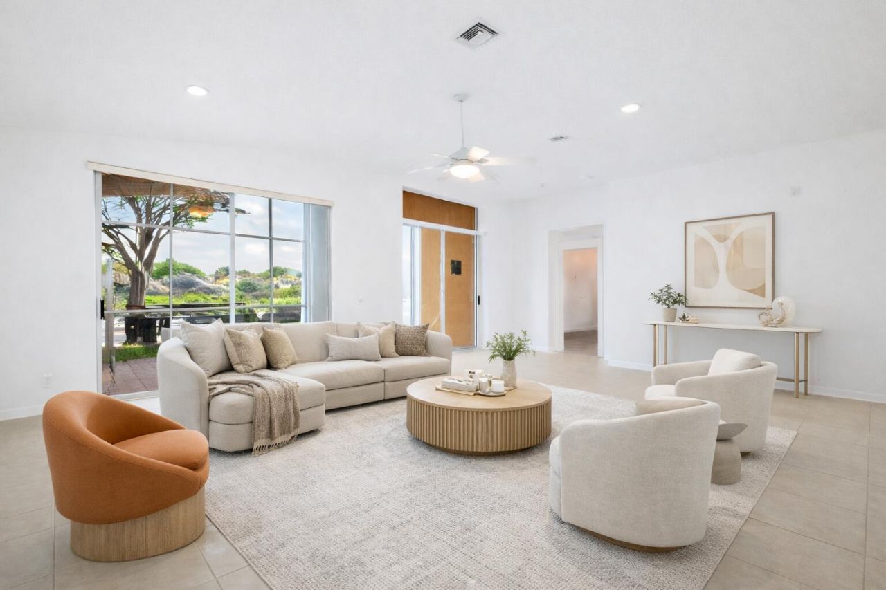 5327 Wycombe Avenue, Boynton Beach, FL 33437 Photo