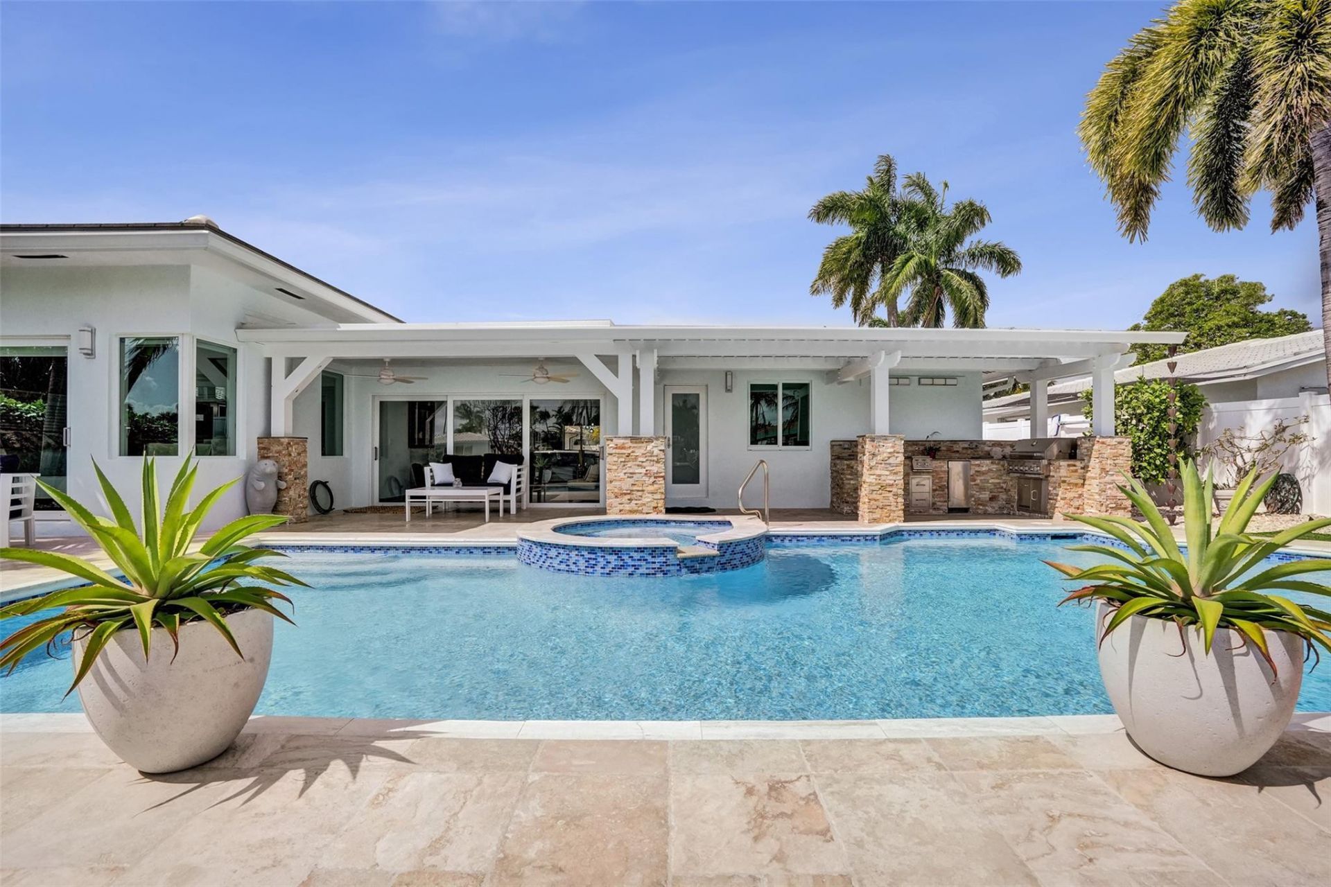 400 SE 5th Terrace, Pompano Beach, FL 33060 Photo