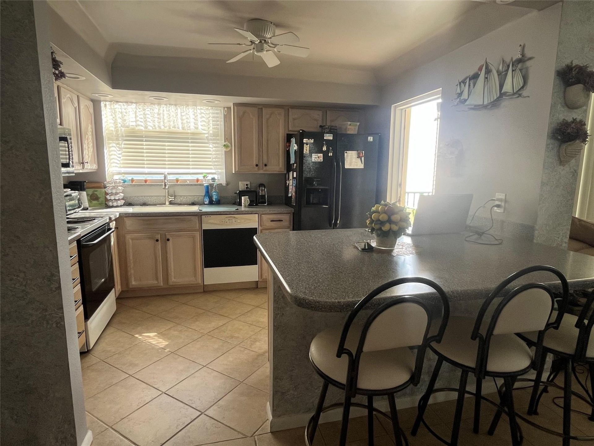 1239 Hillsboro Mile, Unit 608, Hillsboro Beach, FL 33062 Photo