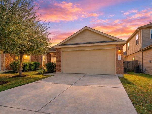 3721 Alpine Autumn DR, Austin, TX 78744