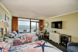 201 74th Ave. N photo 4