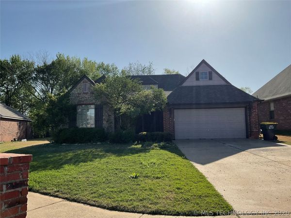 11903 S Nandina Street , Jenks, OK 74037