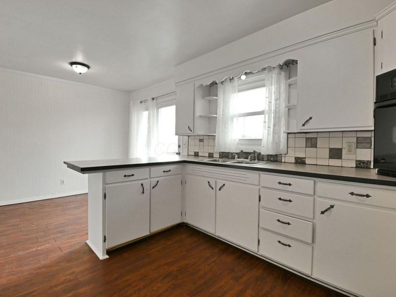 799 McPherson Street , Mansfield, OH 44903 Photo 6