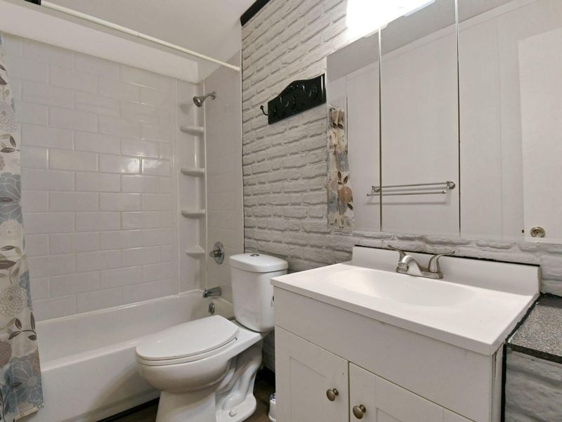 799 McPherson Street , Mansfield, OH 44903 Photo 9