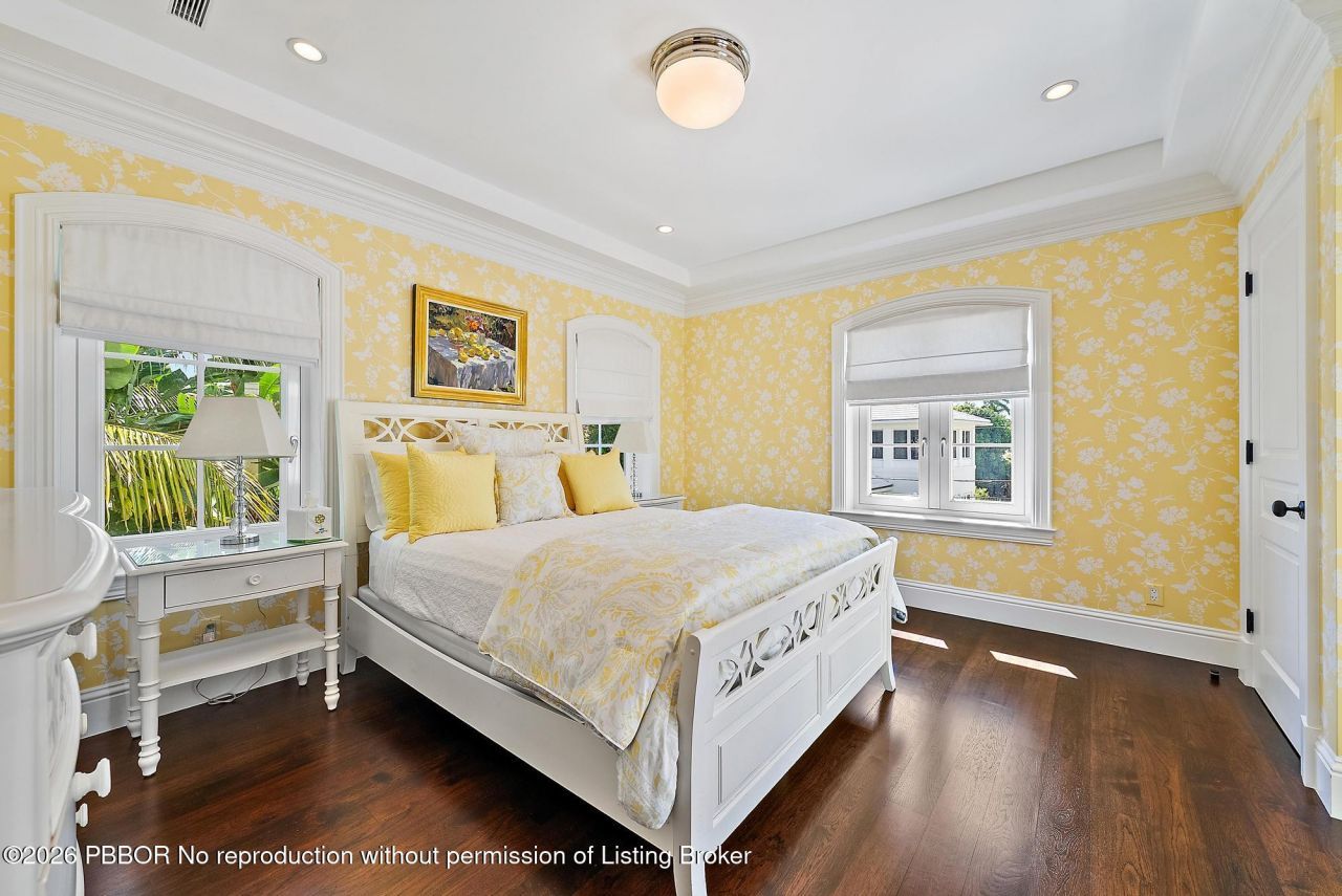 210 Emerald Lane, Palm Beach, FL 33480 Photo