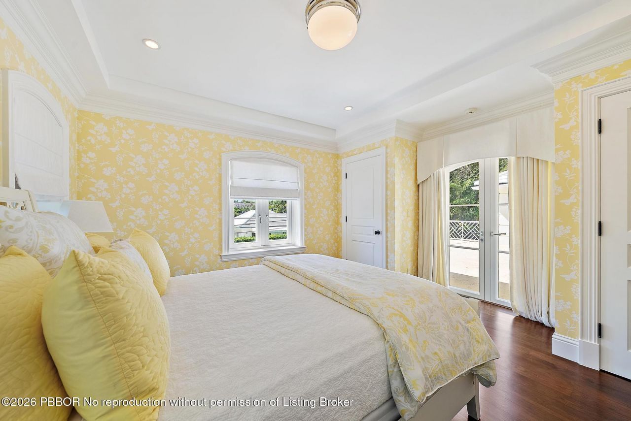 210 Emerald Lane, Palm Beach, FL 33480 Photo