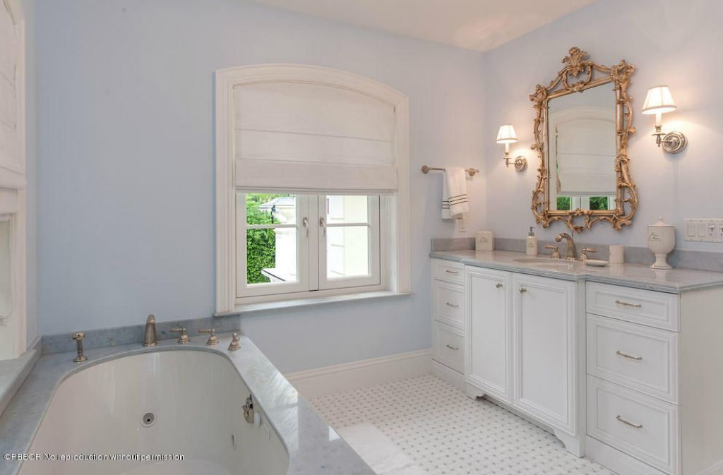 210 Emerald Lane, Palm Beach, FL 33480 Photo