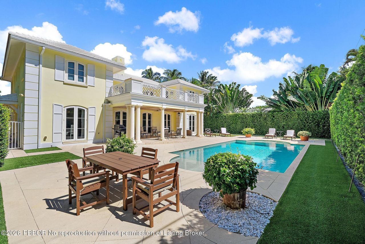 210 Emerald Lane, Palm Beach, FL 33480 Photo