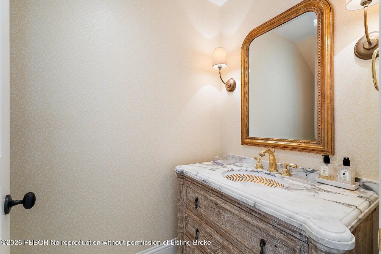 210 Emerald Lane, Palm Beach, FL 33480 Photo