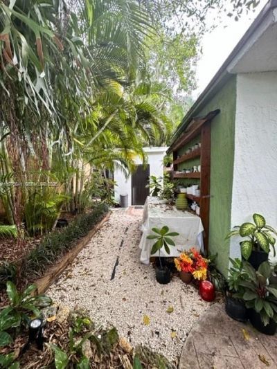 410 NW 31st St , Miami, FL 33127 Photo