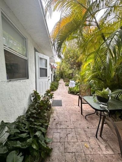 410 NW 31st St , Miami, FL 33127 Photo